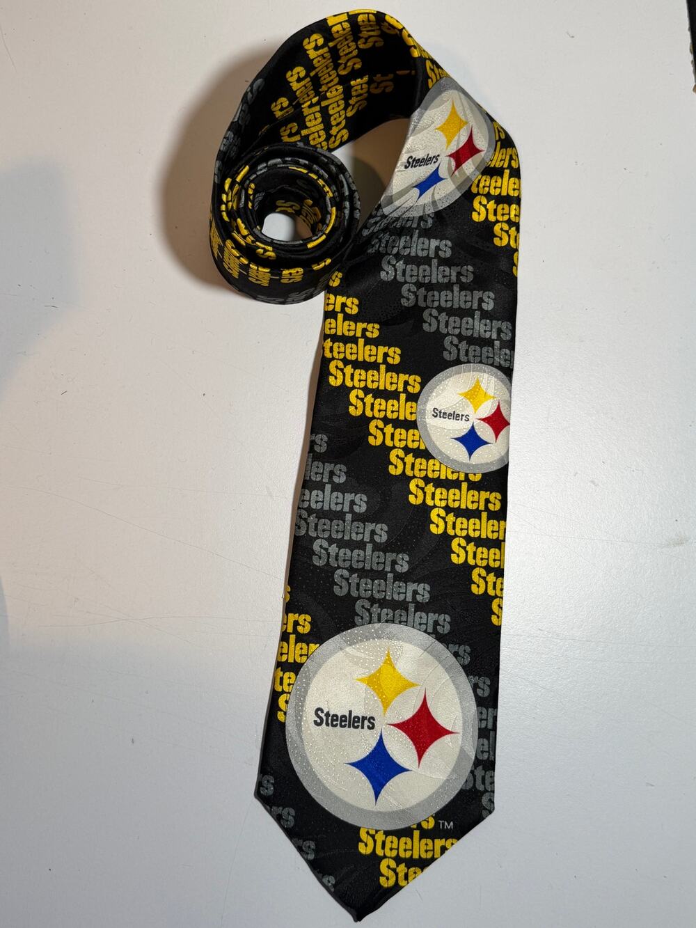 Vintage Pittsburgh Steelers Explosion Necktie Team NFL NEW w/tag. USA 1990s SILK
